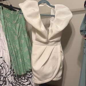 Chic Backless White Dress